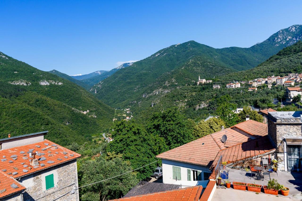 Arvé Castelbianco - B&B e Appartamento Colletta Exterior foto