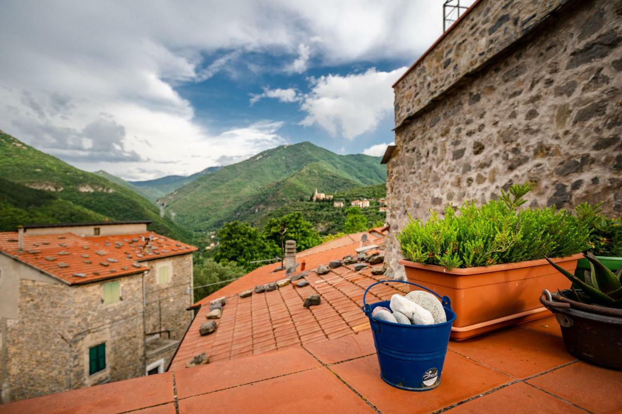 Arvé Castelbianco - B&B e Appartamento Colletta Exterior foto